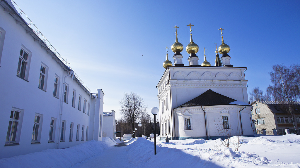 Божественная литургияв Городецком Феодоровском мужском монастыре