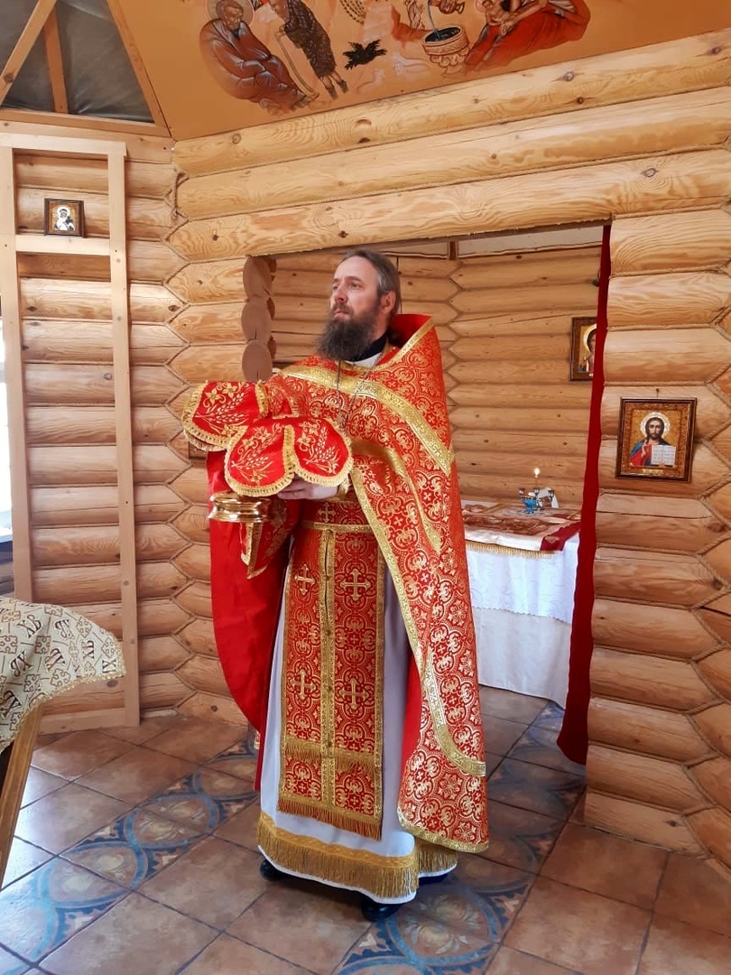 24 апреля, в пятницу Светлой седмицы, иеромонах Варнава (Тихонов) совершил Божественную литургию в храме Параскевы Пятницы села Нечаиха Городецкого района.