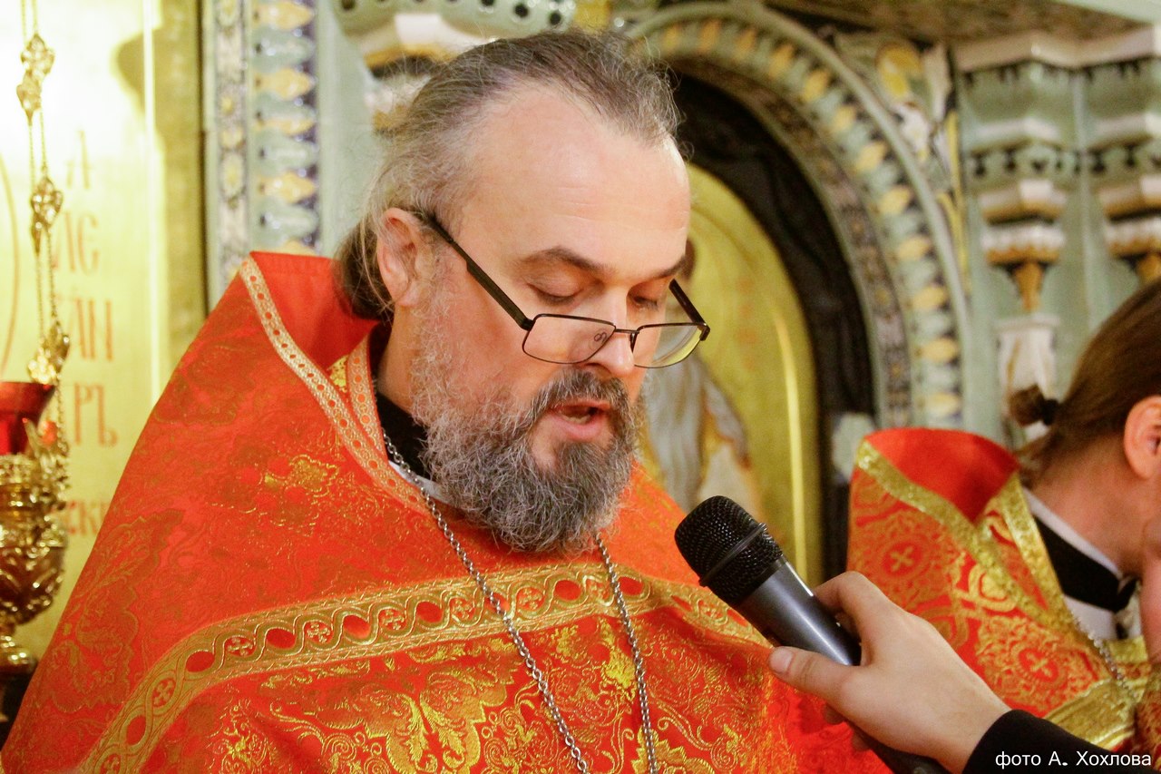 В праздник Светлого Христова Воскресения иеромонахи Городецкого Феодоровского мужского монастыря совершили торжественное богослужение