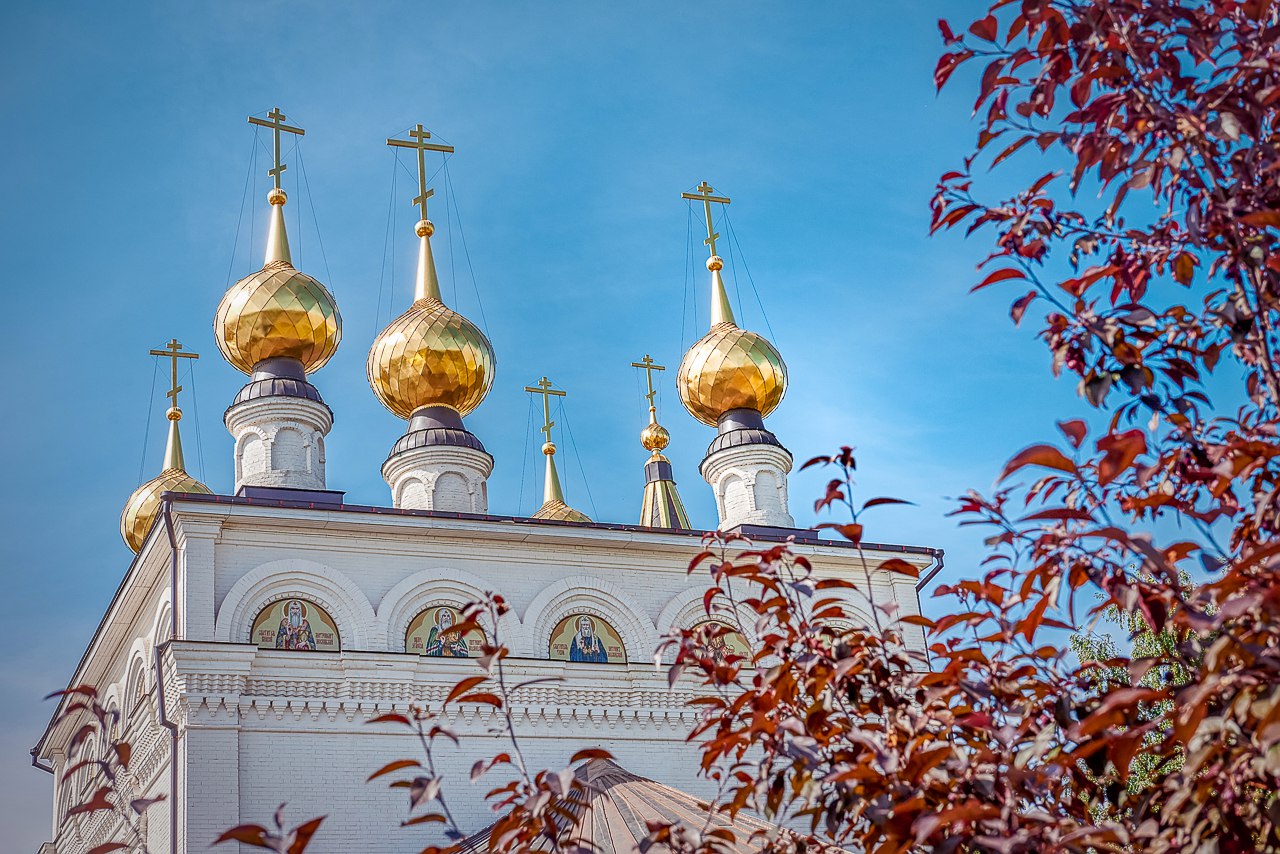 В день памяти святых благоверных Петра и Февронии в Городецком Феодоровском мужском монастыре прошли тематические встречи