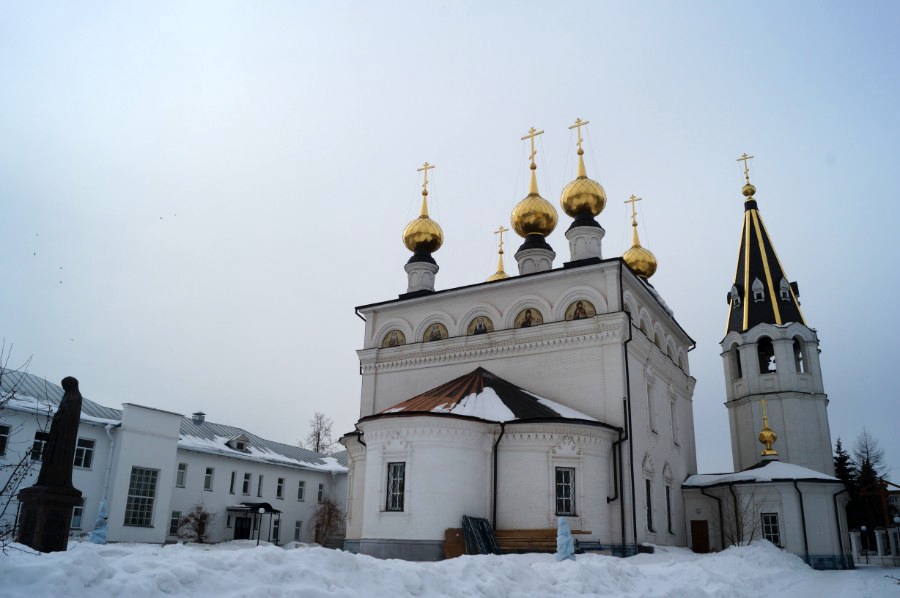 В ночь на 1 января, в субботу пред Рождеством Христовым, в Городецком Феодоровском мужском монастыре прошло богослужение