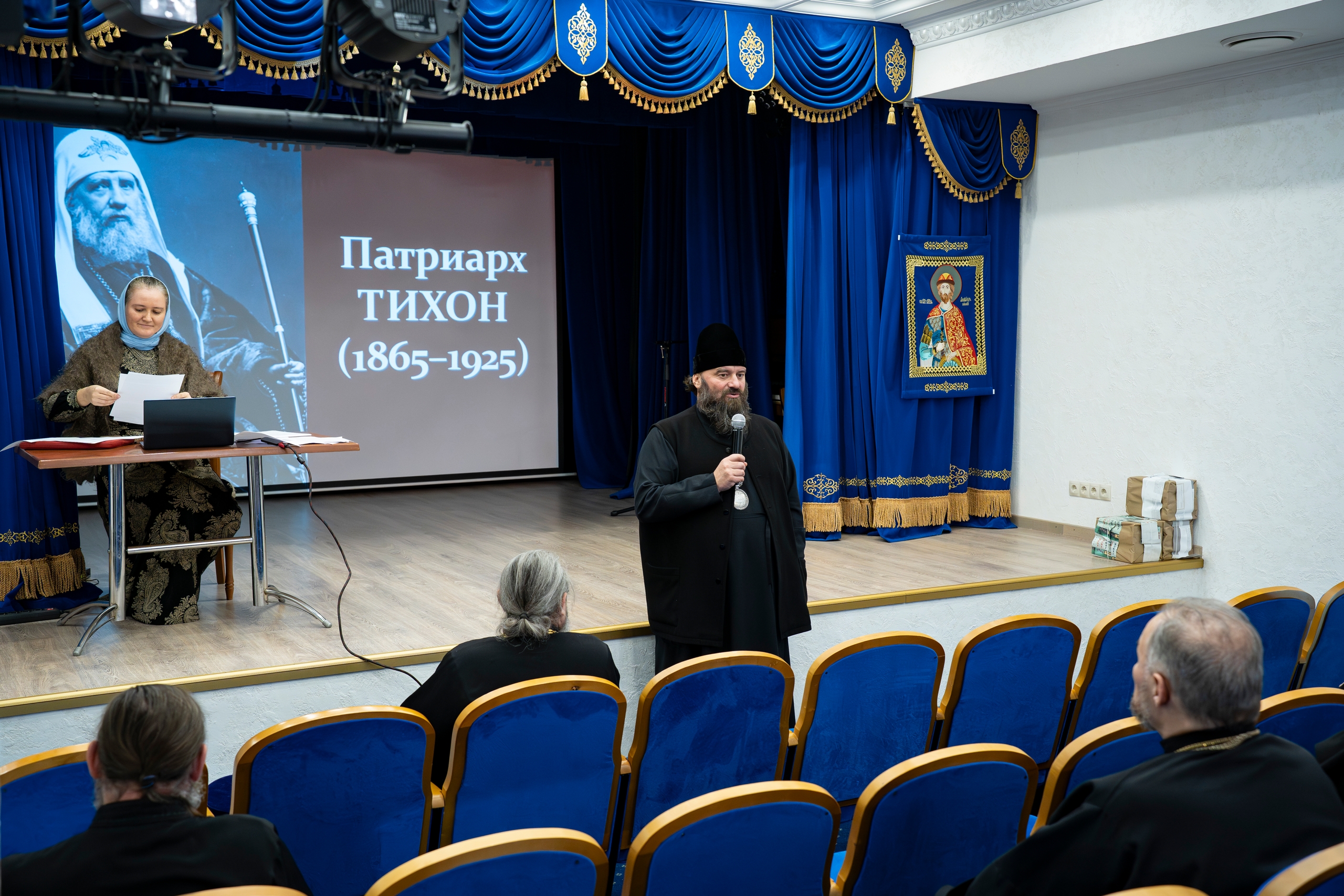 В Городецком Феодоровском мужском монастыре состоялась лекция о жизни и подвиге святителя Тихона, Патриарха Всероссийского