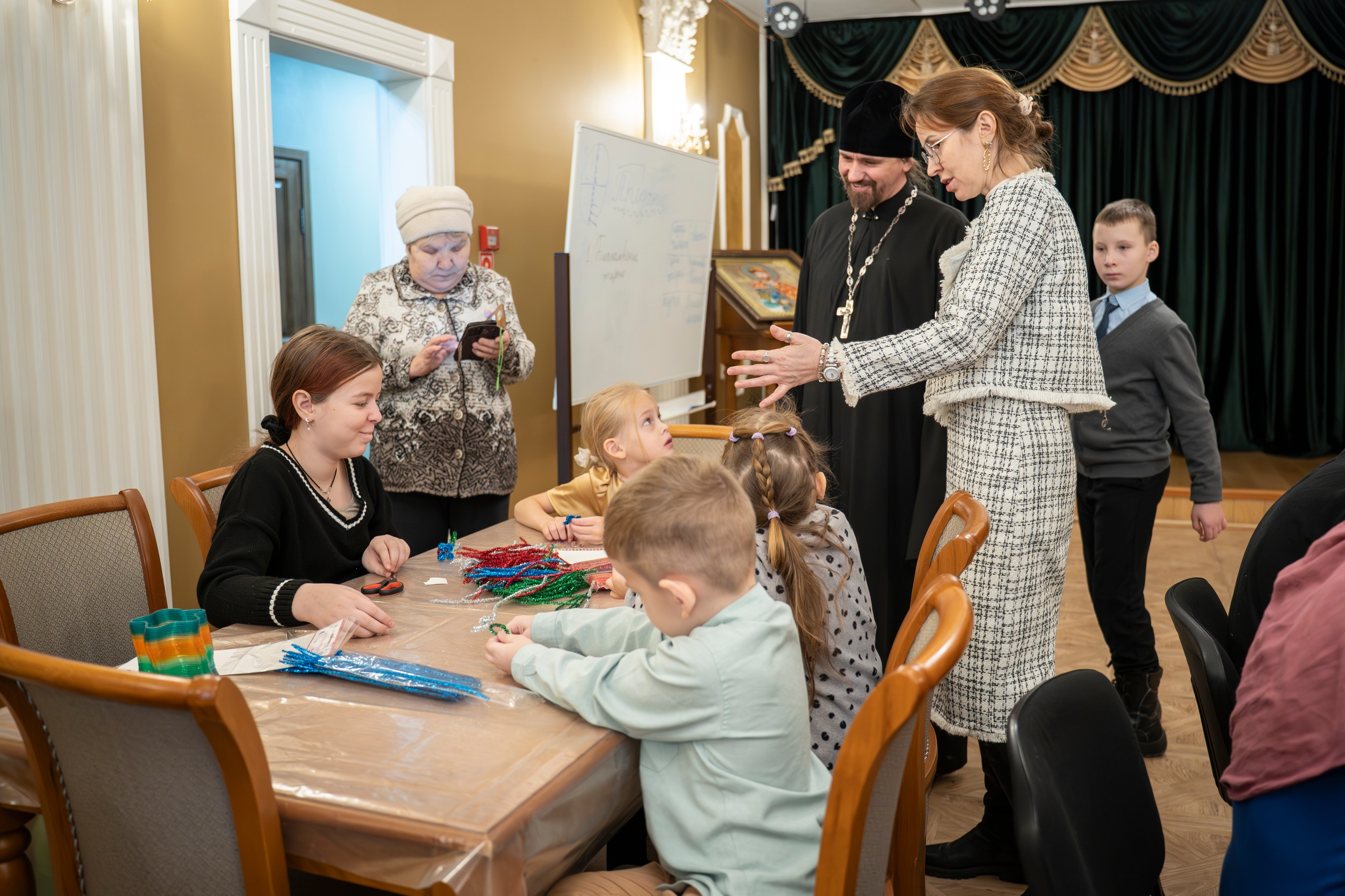 В Городецком Феодоровском мужском монастыре прошла Предрождественская ярмарка
