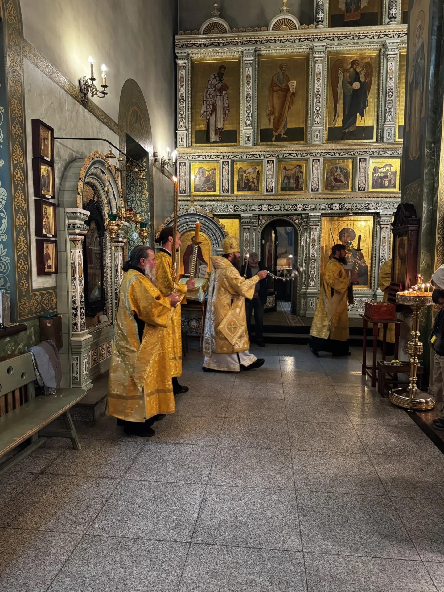 В канун Недели 11-й по Пятидесятнице епископ Городецкий и Ветлужский Парамон совершил Всенощное бдение в Городецком Феодоровском мужском монастыре